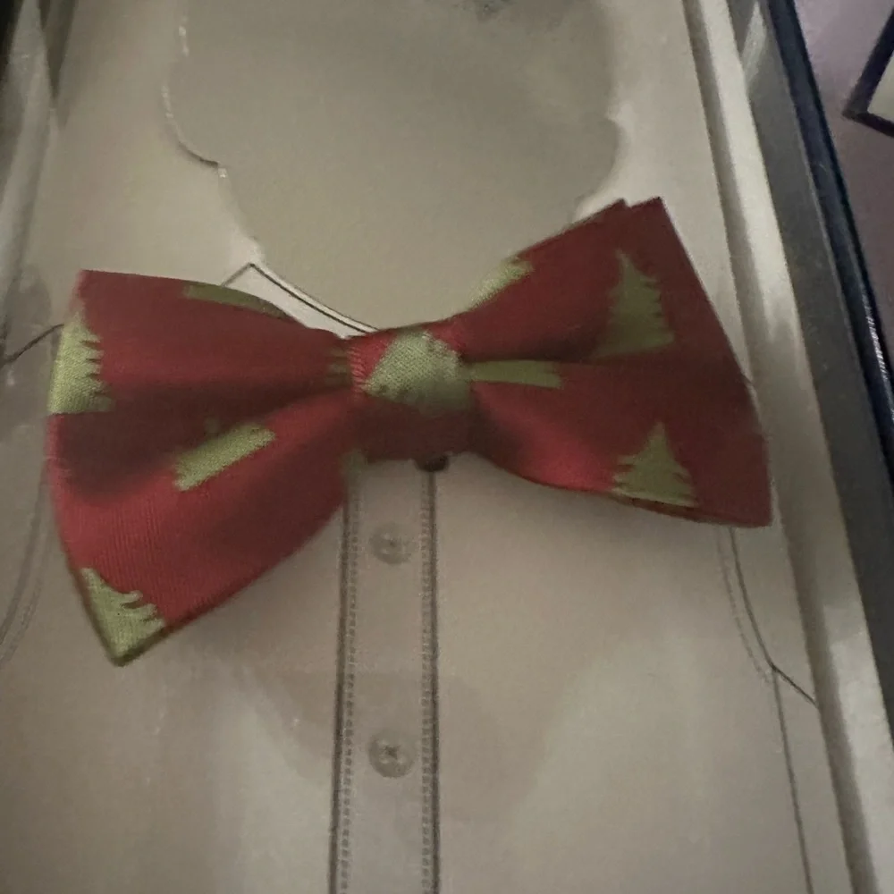Andy & Evan Boys Holiday Tree Bow Tie (Clip-On)
